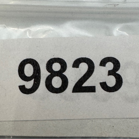 Storia Sheer Polka Dot Ruffle Trim Crop Top NWT Size M - Picture 8 of 8